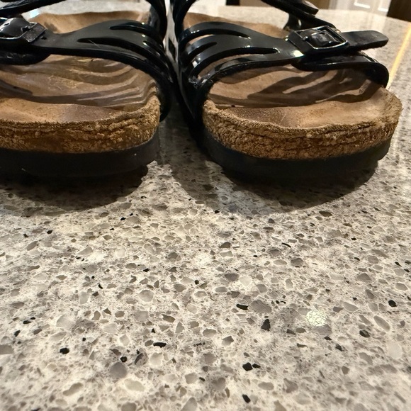 Birkenstock Granada Black Patent Leather Sandals - Picture 5 of 11